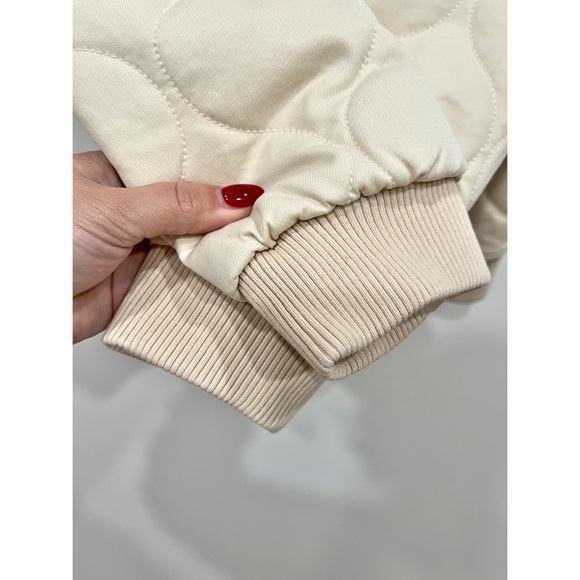 Target Universal Thread Quilted Jacket - Picture 4 of 10